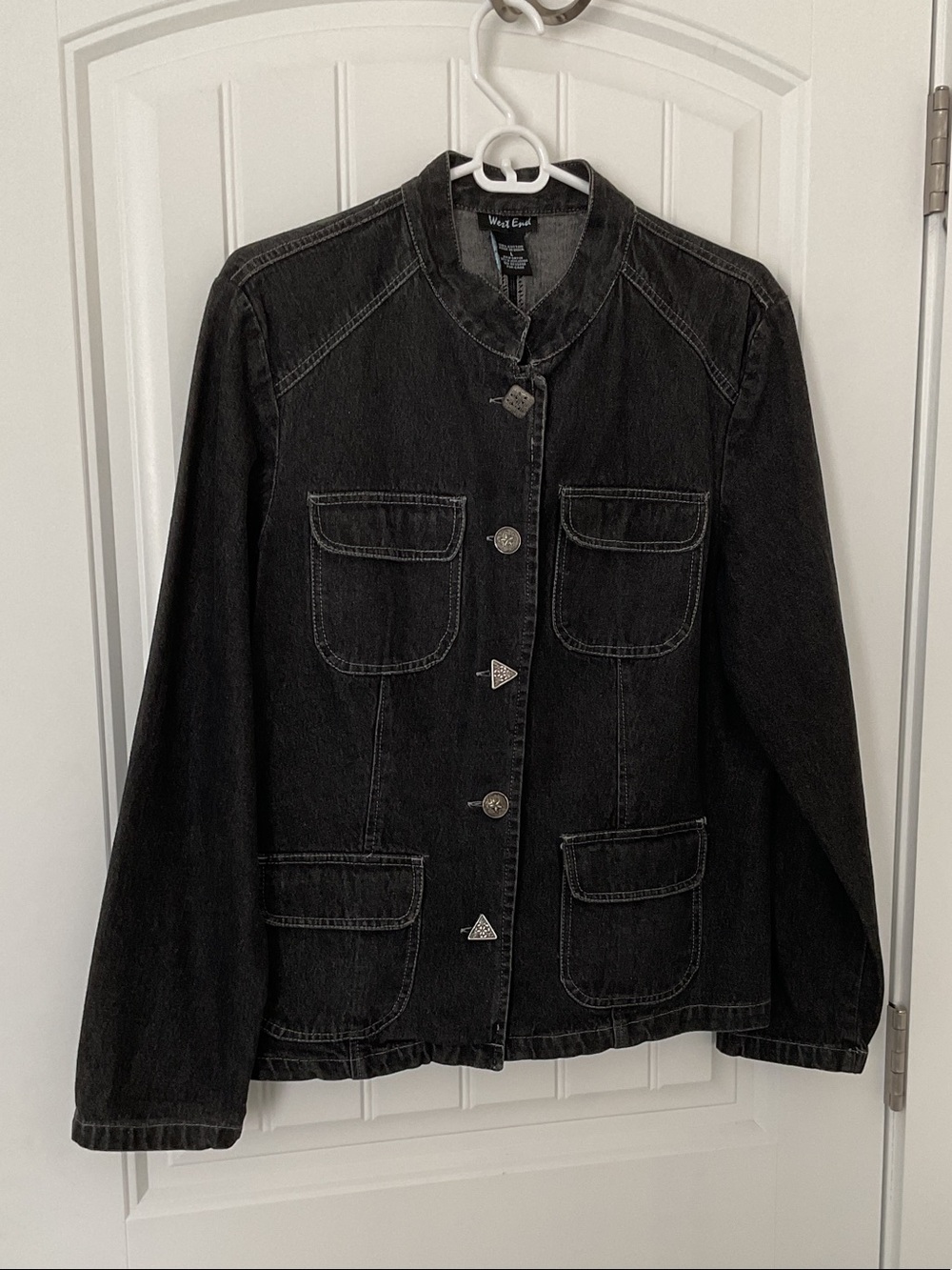 Black Denim Collarless Button-Front Jacket